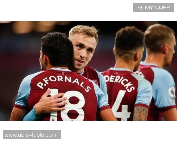 安德莱与摩斯高的激烈对决揭示足球战术的博弈与魅力 安德莱与摩斯高的激烈对决揭示足球战术的博弈与魅力