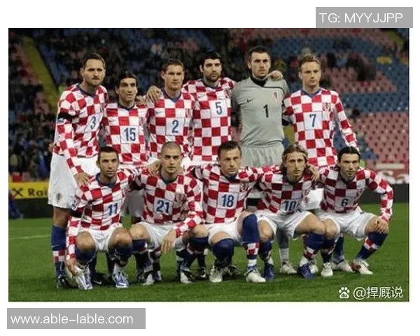 德国足球与意大利足球的历史对决与战术分析探讨 德国足球与意大利足球的历史对决与战术分析探讨